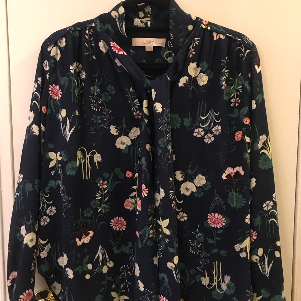 Ann Taylor Loft Blue Floral Pussybow Blouse